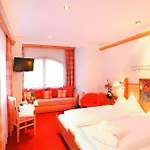 Samnaunerhof Vital-hotel 3*