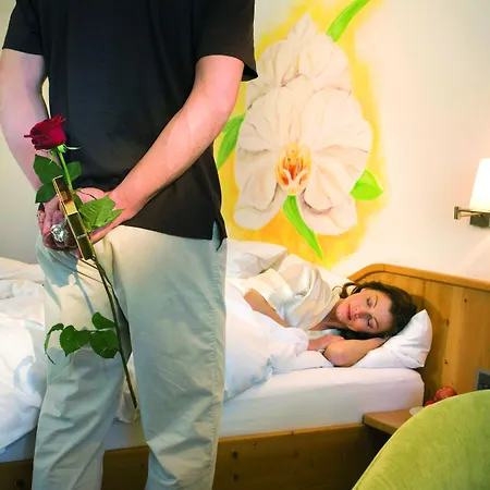 Отель Samnaunerhof Vital-hotel