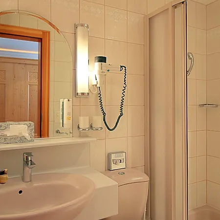 Samnaunerhof Vital-hotel 3*