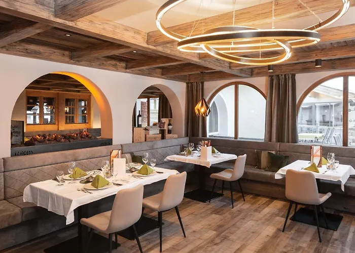 Samnaunerhof Vital-hotel Замнаун