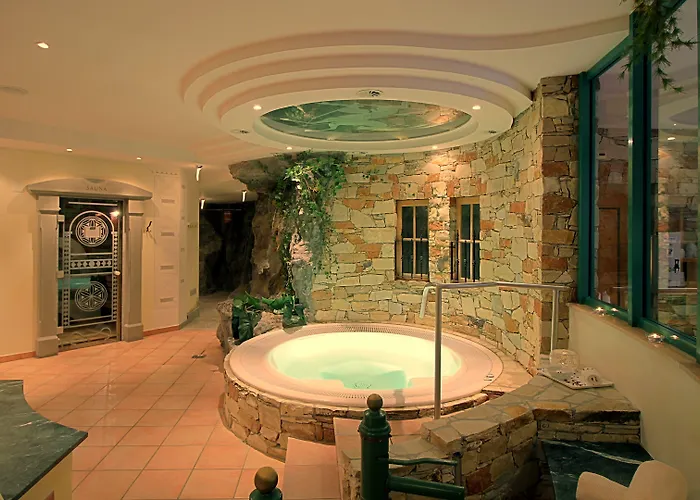 Samnaunerhof Vital-hotel 3*