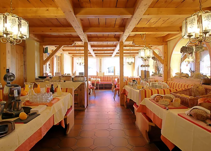 Samnaunerhof Vital-hotel Hotel