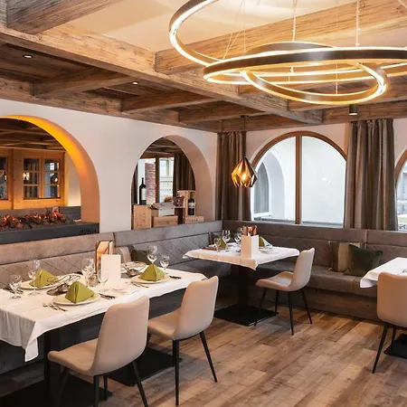 Samnaunerhof Vital-hotel Замнаун