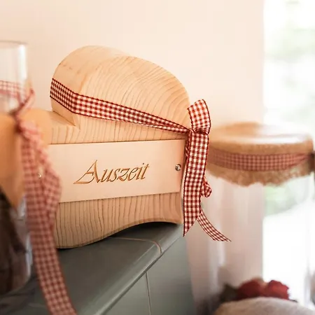 Samnaunerhof Vital-hotel Отель Замнаун