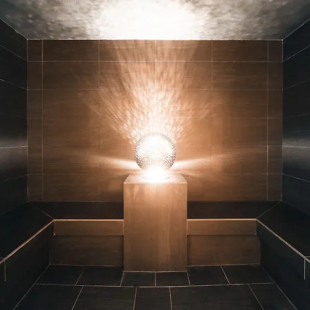 Samnaunerhof Vital-hotel Отель Замнаун