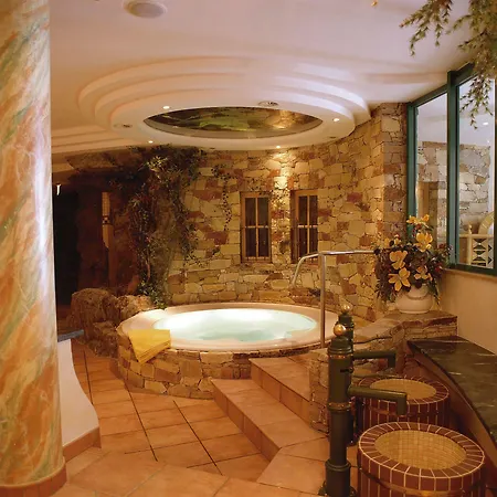 Hotel Samnaunerhof Vital-hotel 3*