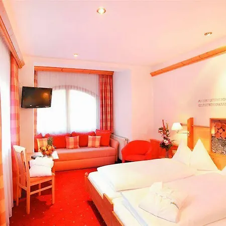 Samnaunerhof Vital-hotel 3*